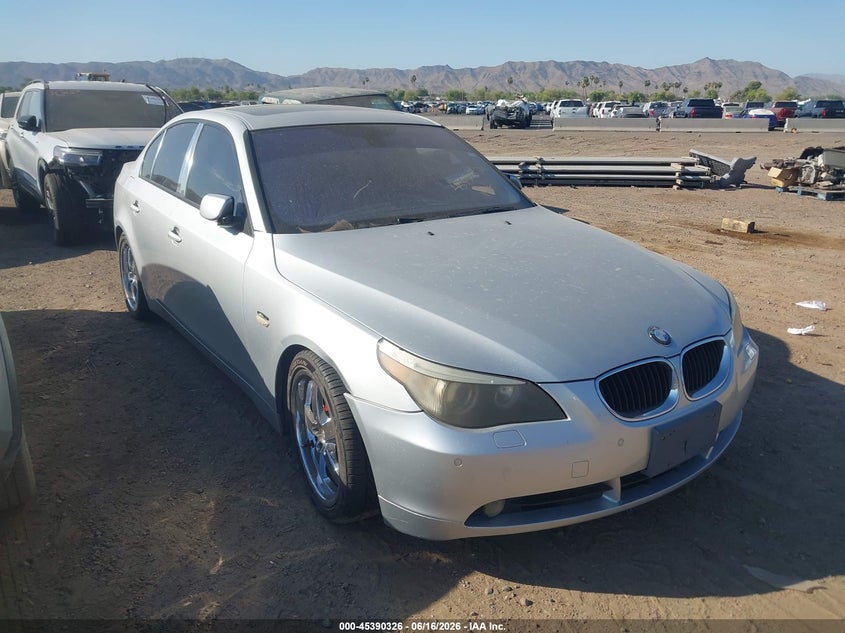 2004 BMW 530I