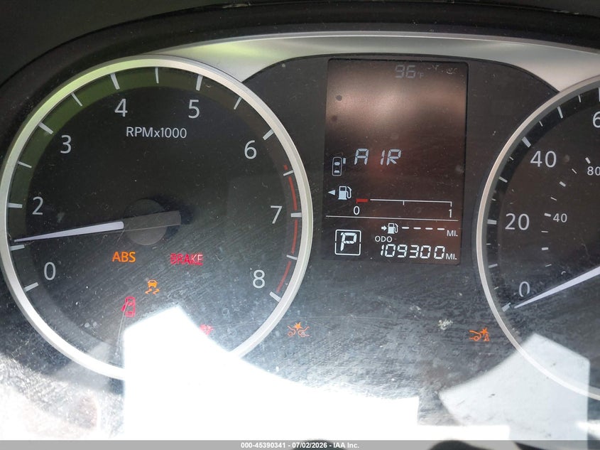 2021 NISSAN VERSA auction photo 7