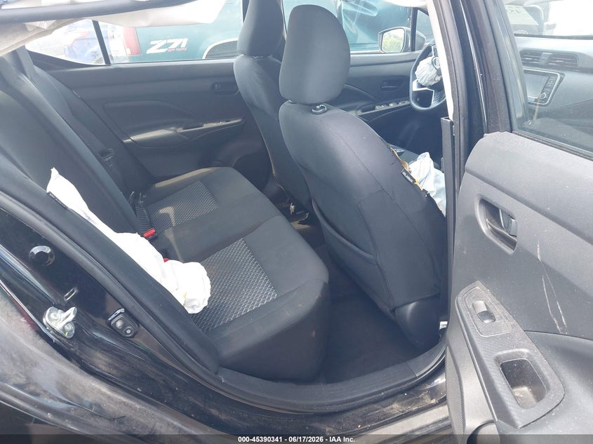 2021 NISSAN VERSA auction photo 8