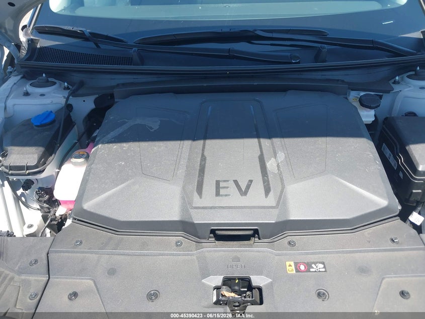 2025 Hyundai Ioniq 5 Se VIN: 7YAKM4DA7SY012330 Lot: 45390423