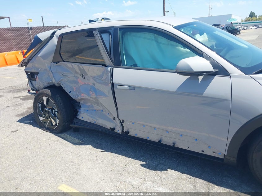 2025 Hyundai Ioniq 5 Se VIN: 7YAKM4DA7SY012330 Lot: 45390423