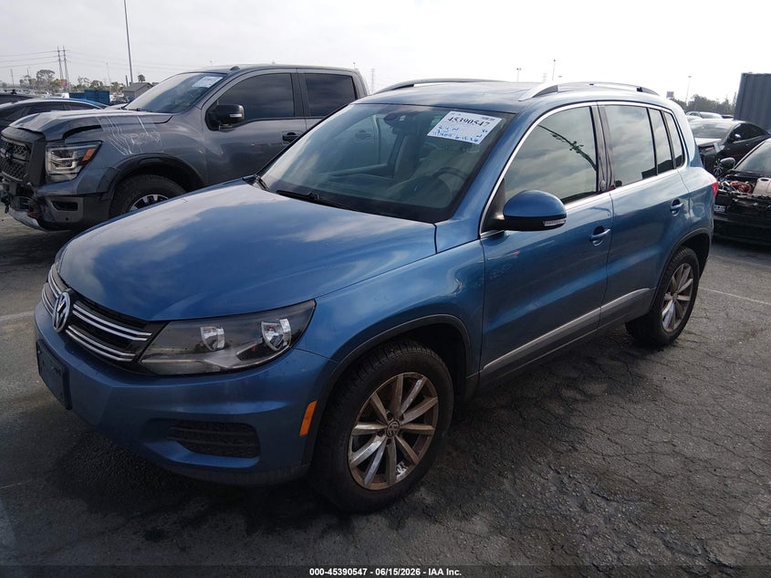 2017 VOLKSWAGEN TIGUAN auction photo 6