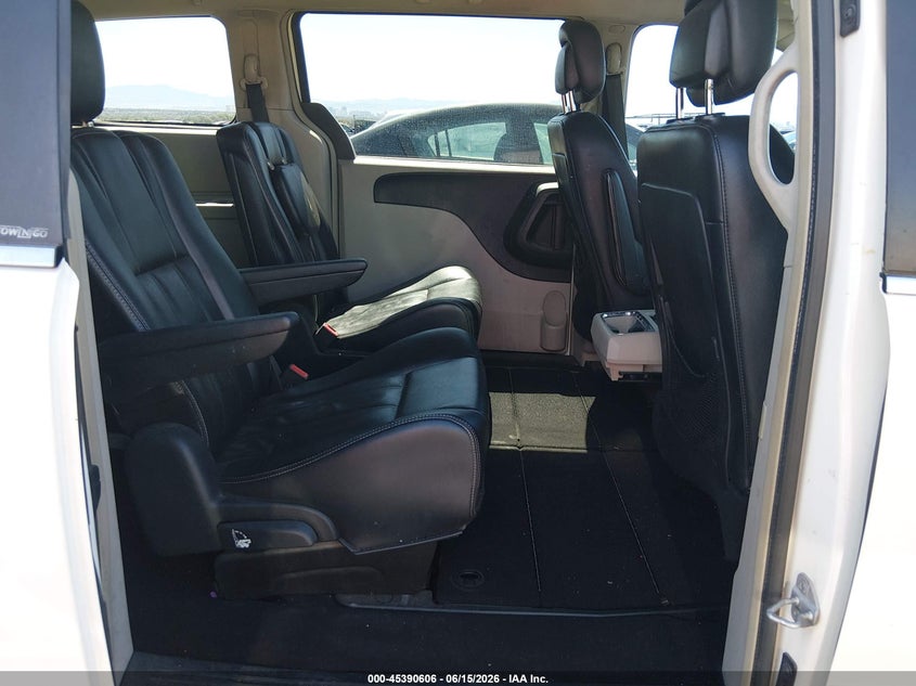 AtlanticExpress - Chrysler Town & Country