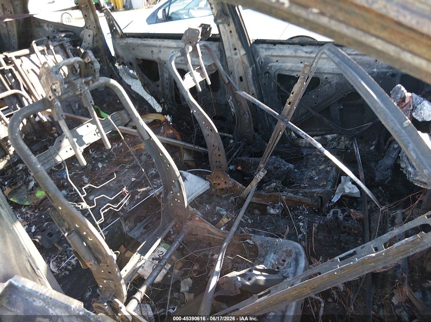 2022 SUBARU FORESTER auction photo 5
