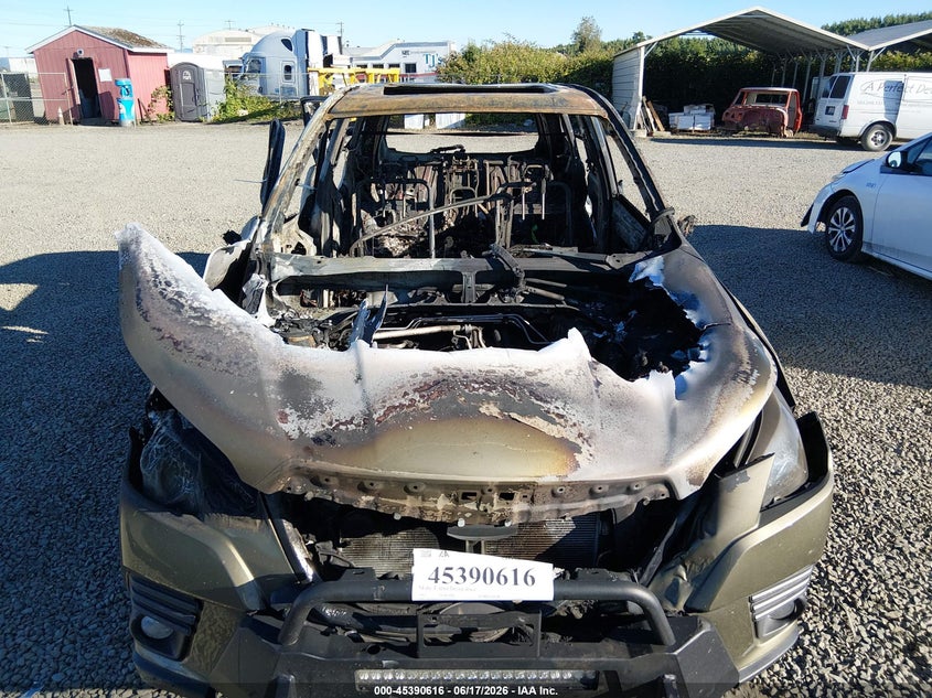 2022 SUBARU FORESTER auction photo 6