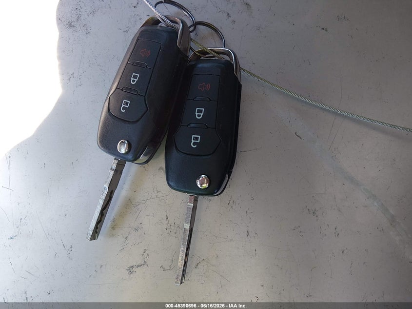 2022 Ford Maverick Xl VIN: 3FTTW8F9XNRA76185 Lot: 45390696