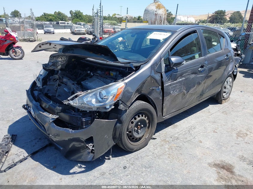 2015 Toyota Prius C Two JTDKDTB30F1101368 photo 1