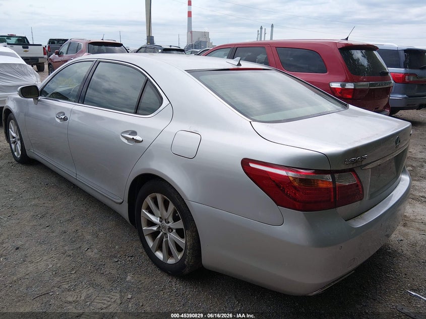 2010 LEXUS LS 460 auction photo 3