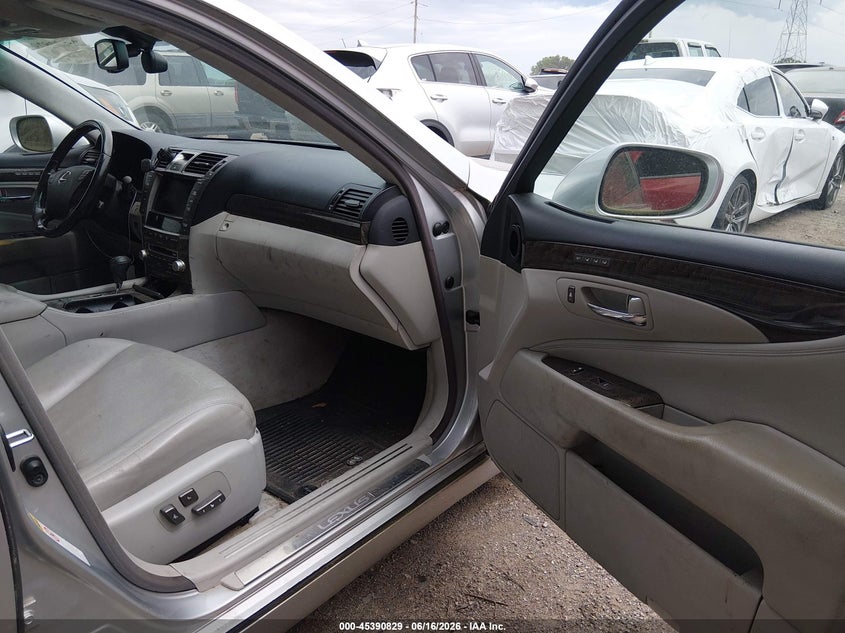 2010 LEXUS LS 460 auction photo 5