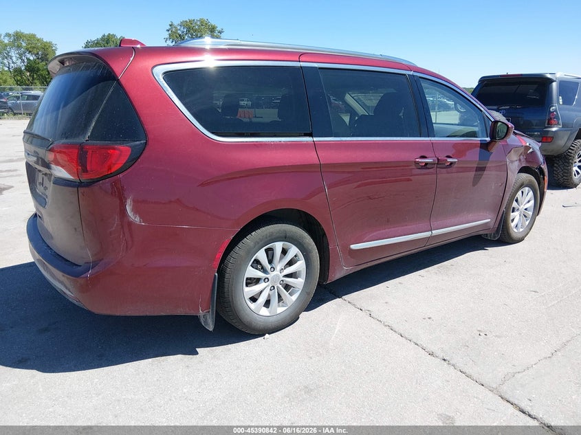 CHRYSLER PACIFICA 2018 VIN 2C4RC1BG7JR277525