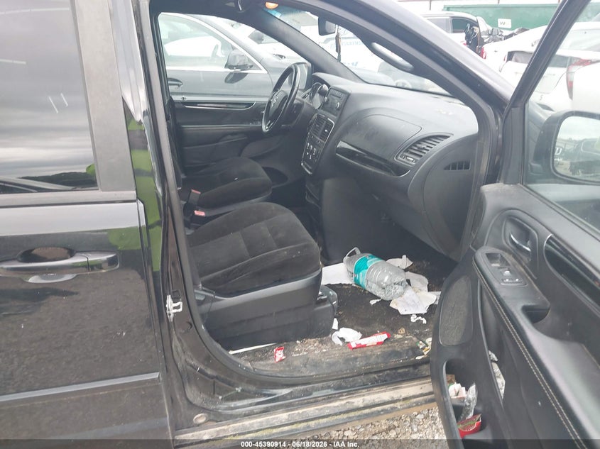 2015 DODGE GRAND CARAVAN auction photo 5
