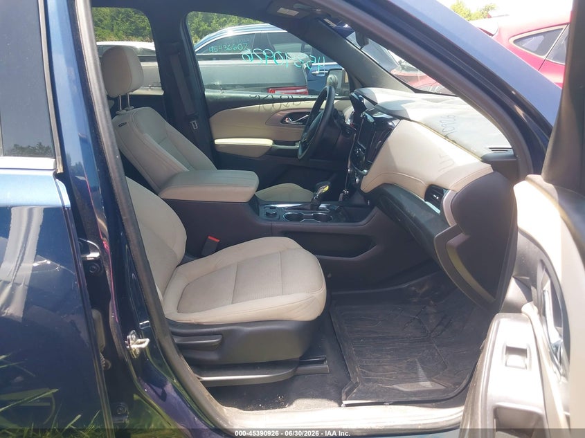 2022 CHEVROLET TRAVERSE auction photo 5