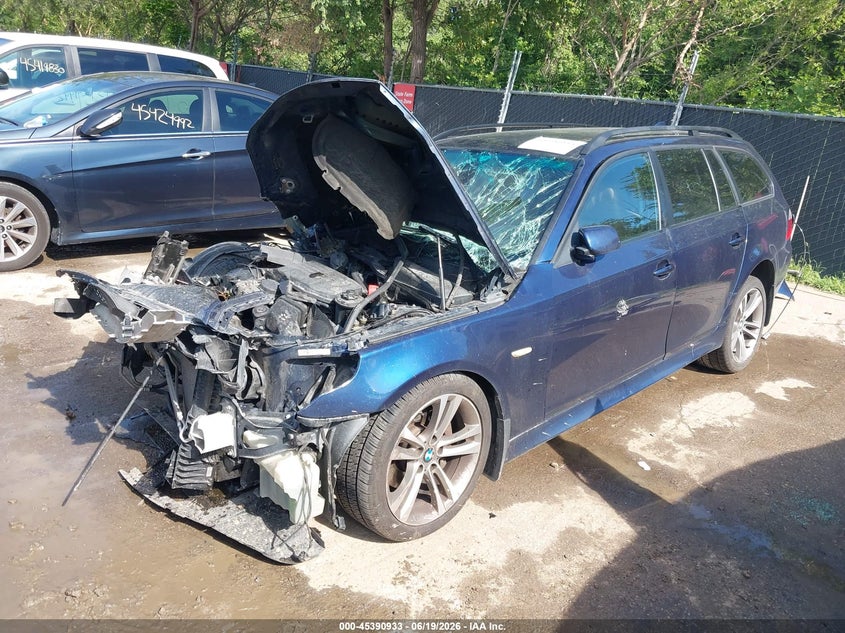 2008 BMW 535XI auction photo 2