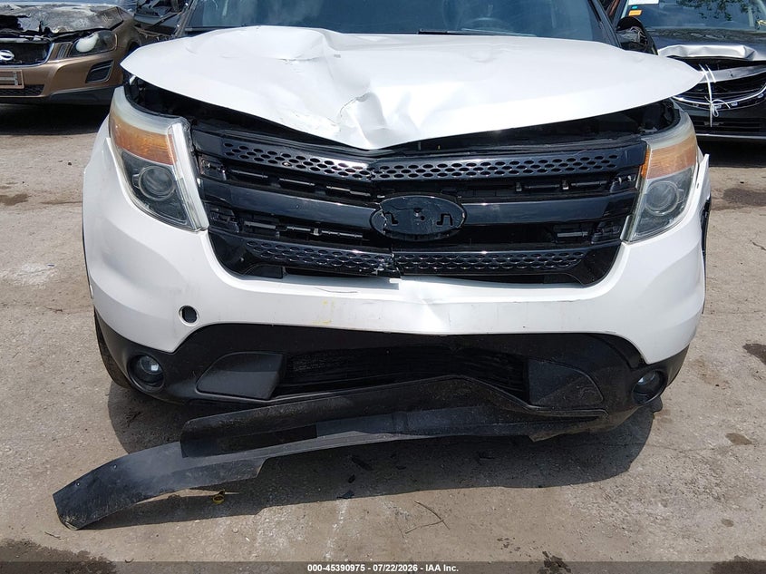 2013 FORD EXPLORER auction photo 6