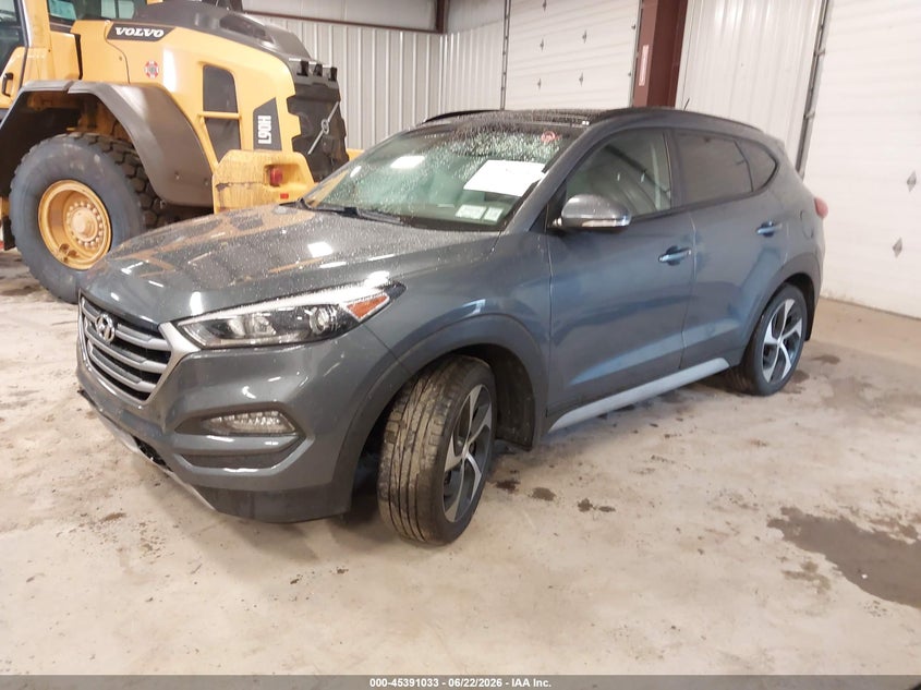 2017 HYUNDAI TUCSON auction photo 2