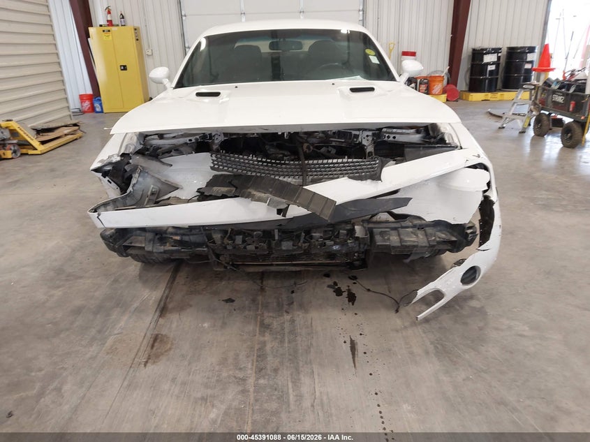 2014 Dodge Challenger Srt8 Core VIN: 2C3CDYDJ3EH136990 Lot: 45391088