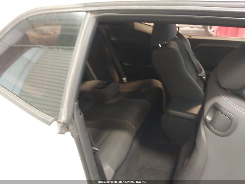 2014 DODGE CHALLENGER auction photo 8