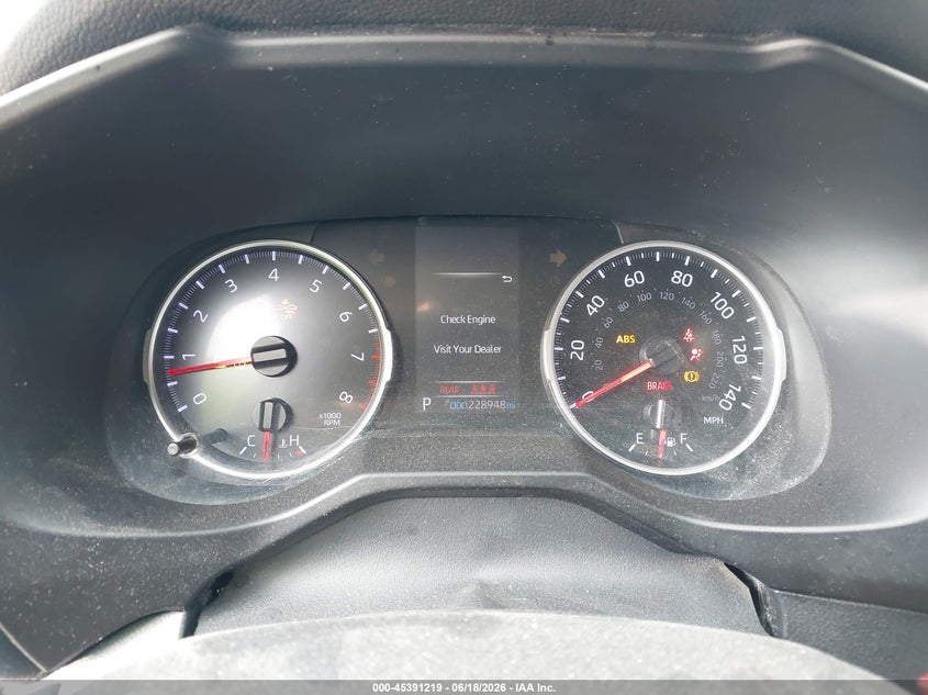 2020 TOYOTA RAV4 auction photo 7