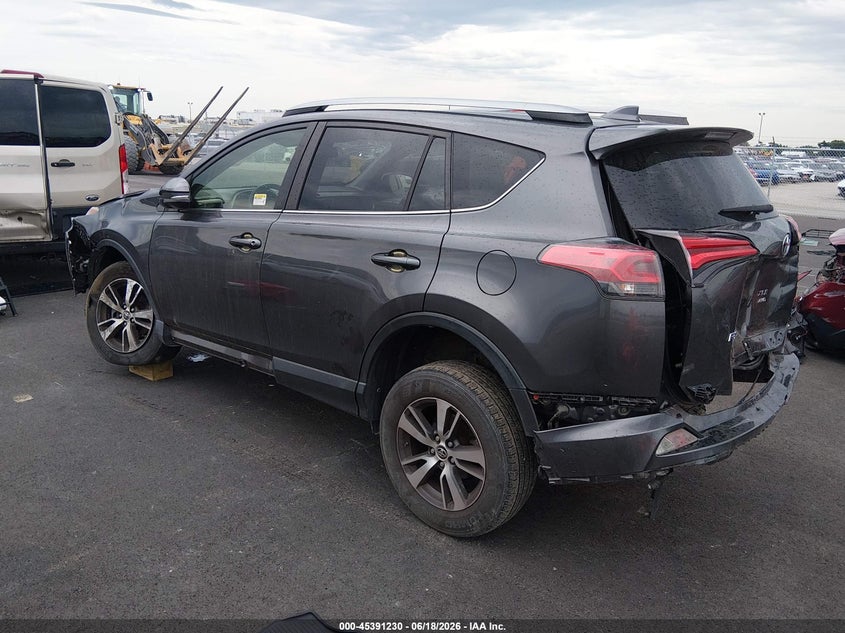 2017 TOYOTA RAV4 auction photo 3
