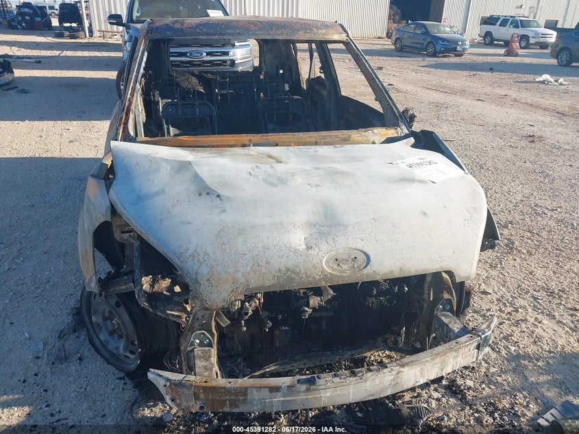 2013 KIA SOUL auction photo 6