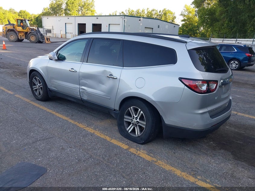 2017 CHEVROLET TRAVERSE auction photo 3