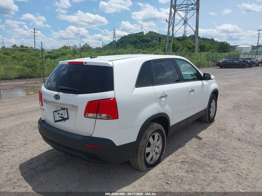 2011 KIA SORENTO auction photo 4