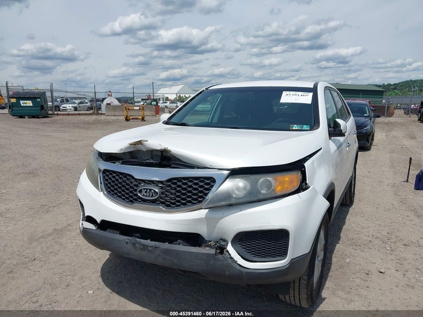 2011 KIA SORENTO auction photo 6