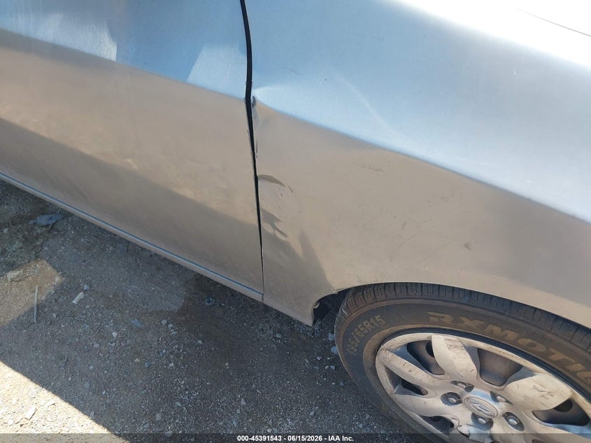 2008 HYUNDAI ELANTRA auction photo 6