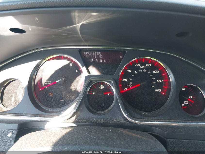 2013 GMC ACADIA auction photo 7