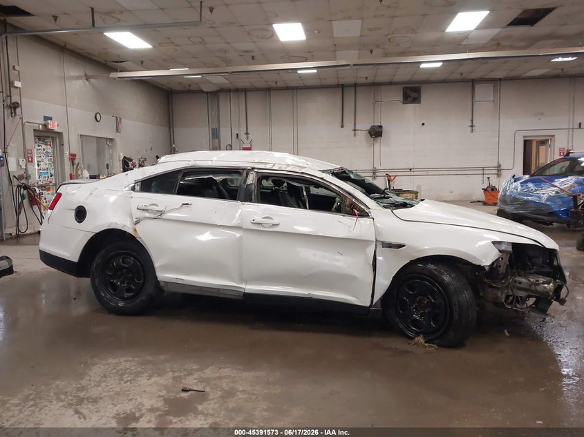 2013 Ford Police Interceptor VIN: 1FAHP2M82DG235545 Lot: 45391573