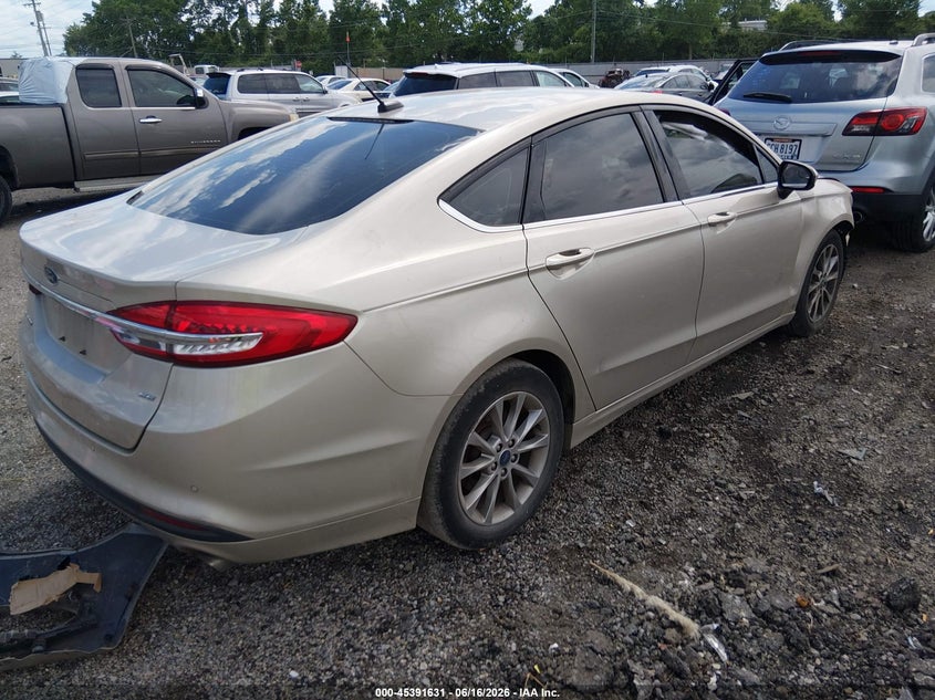 2017 FORD FUSION auction photo 4