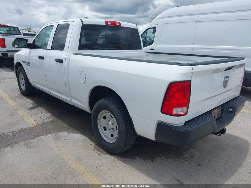 2017 RAM 1500 auction photo 3