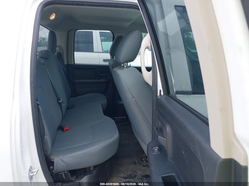 2017 RAM 1500 auction photo 8