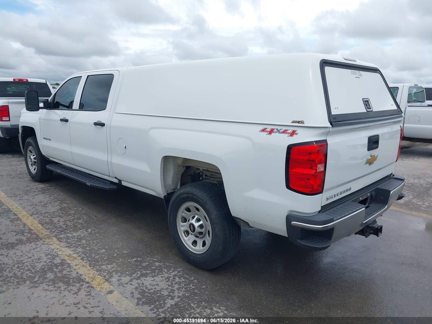 2017 CHEVROLET SILVERADO 3500HD auction photo 3