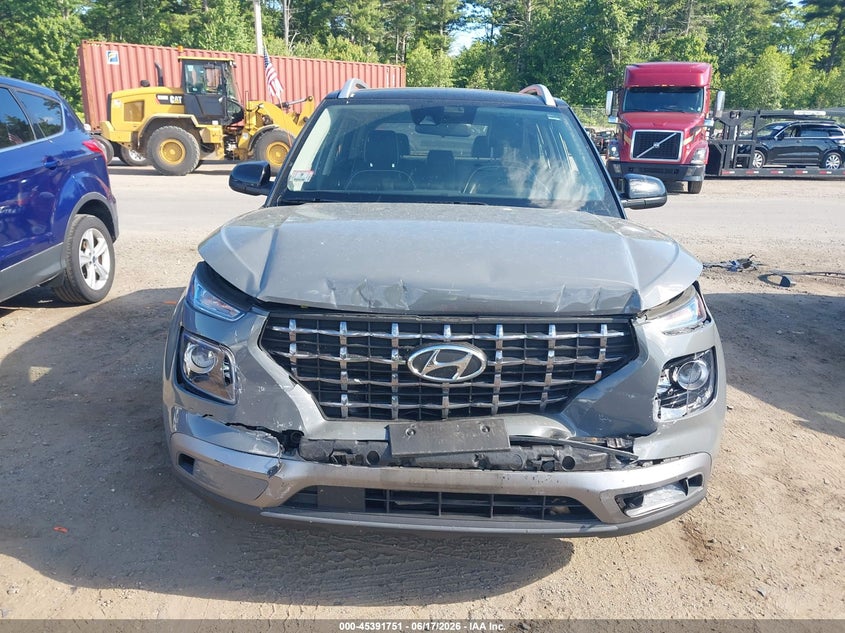 2022 Hyundai Venue Limited VIN: KMHRC8A32NU166005 Lot: 45391751