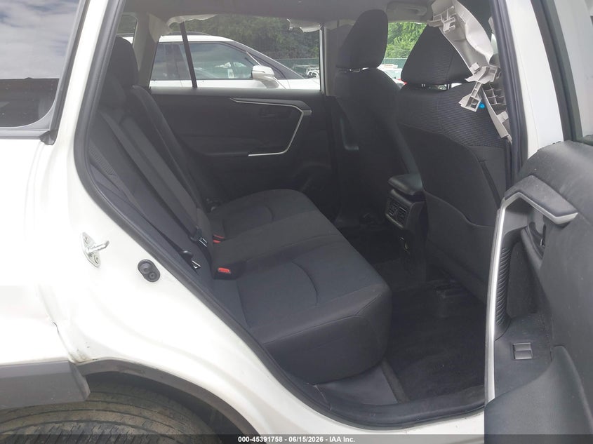 VIN 2T3F1RFV2NC305275 2022 TOYOTA RAV4 LE