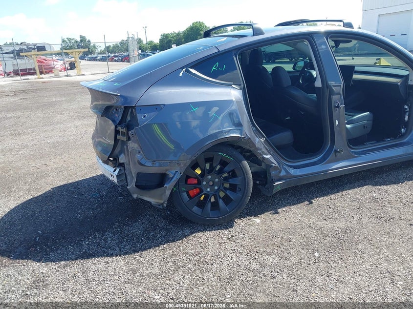 AtlanticExpress - Tesla Model Y