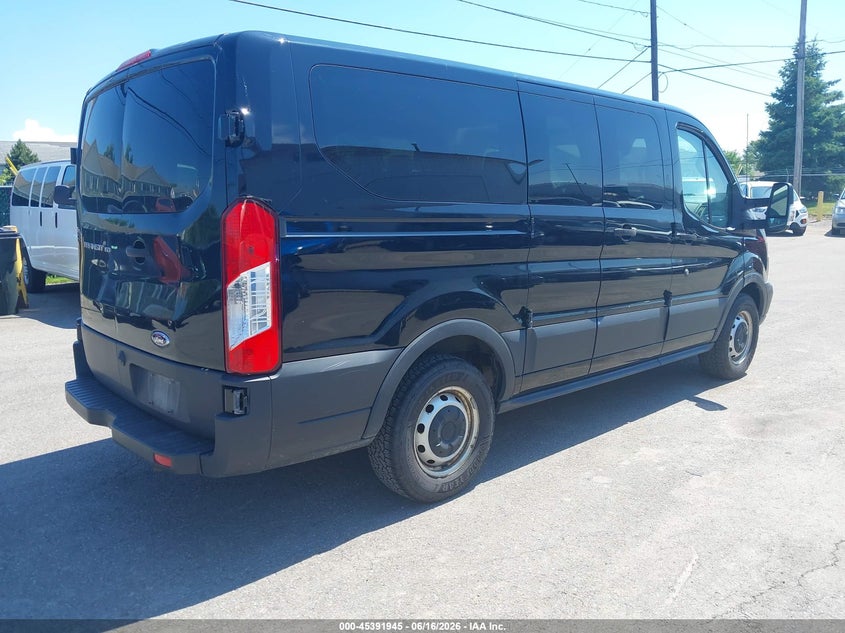 AtlanticExpress - Ford Transit-150