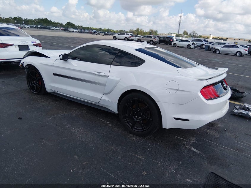 2020 FORD MUSTANG auction photo 3