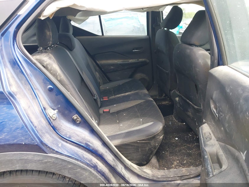 VIN 3N1CP5CU1KL515568 2019 NISSAN KICKS SV