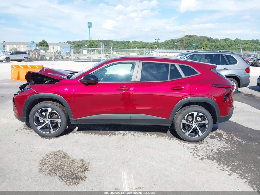 2024 Chevrolet Trax Fwd 1Rs VIN: KL77LGE2XRC068033 Lot: 45392044