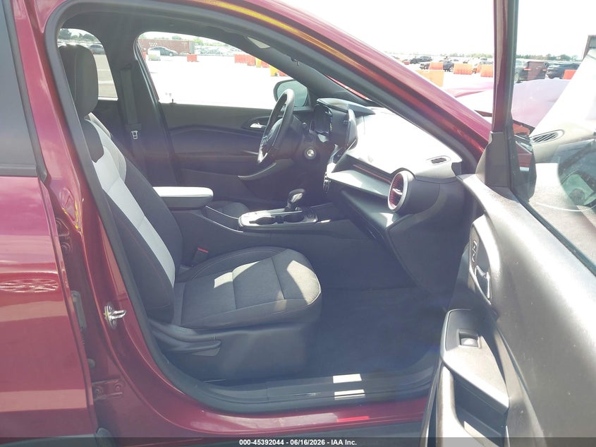 Фото 5 - CHEVROLET TRAX