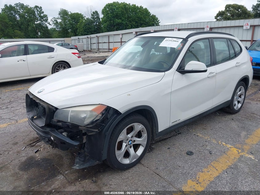 2014 BMW X1 auction photo 2