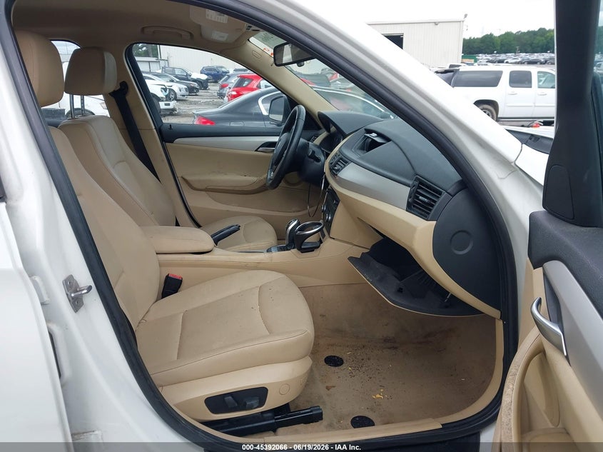 2014 BMW X1 auction photo 5