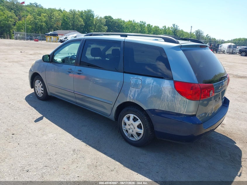 2006 TOYOTA SIENNA auction photo 3