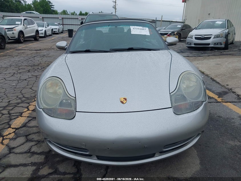 2000 Porsche 911 Carrera/Carrera 4 VIN: WP0CA2997YS650208 Lot: 45392081