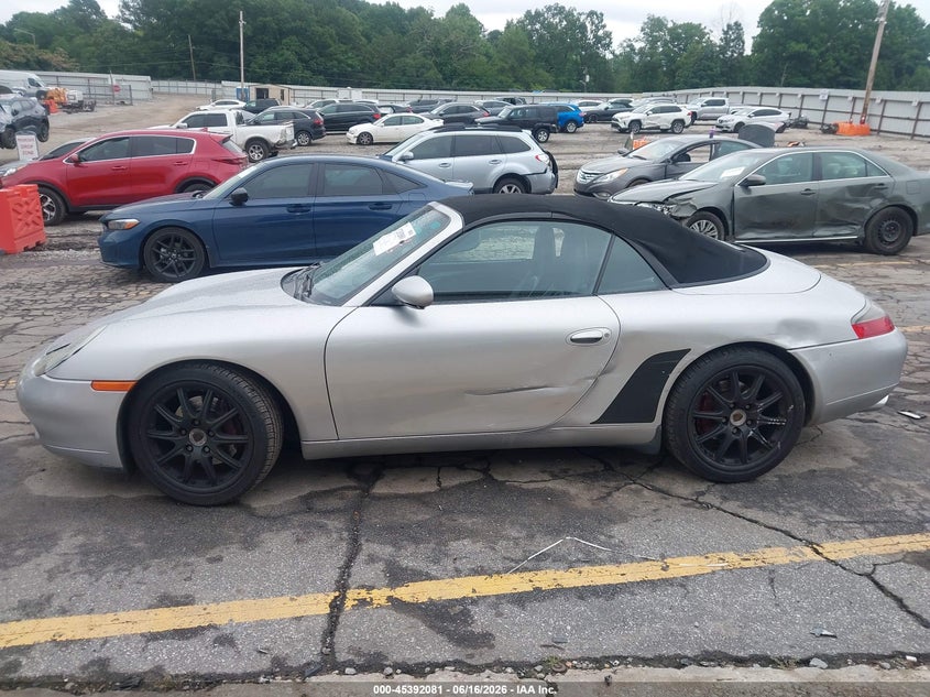 2000 Porsche 911 Carrera/Carrera 4 VIN: WP0CA2997YS650208 Lot: 45392081