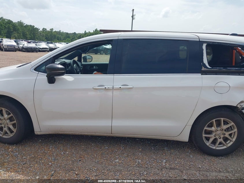 2025 Chrysler Voyager Lx VIN: 2C4RC1CG3SR525074 Lot: 45392099