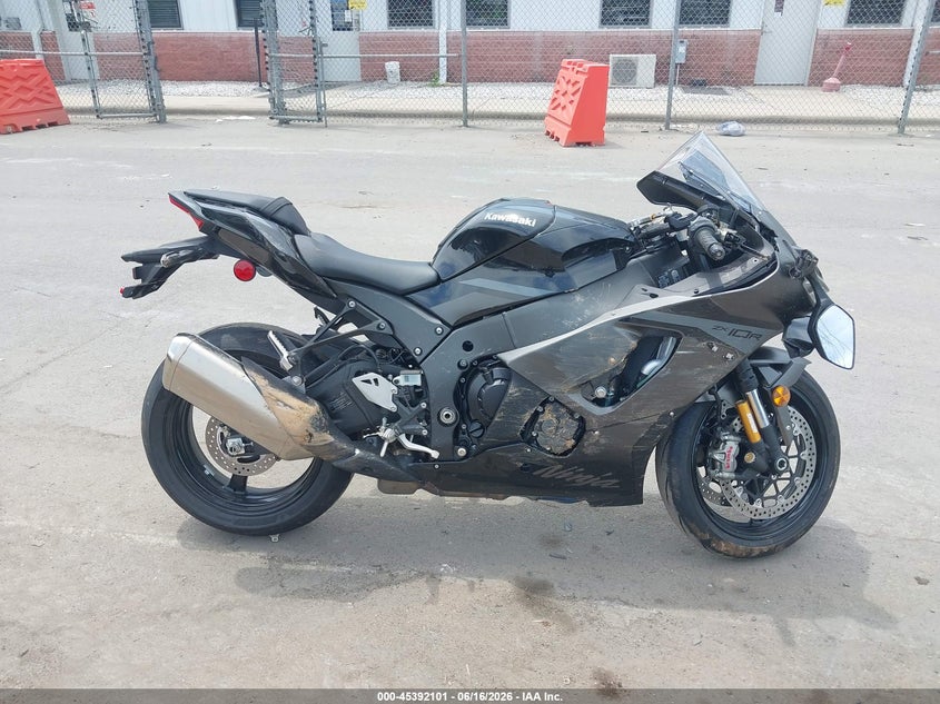 2026 Kawasaki Zx1000 VIN: JKBZXXB16TA000722 Lot: 45392101