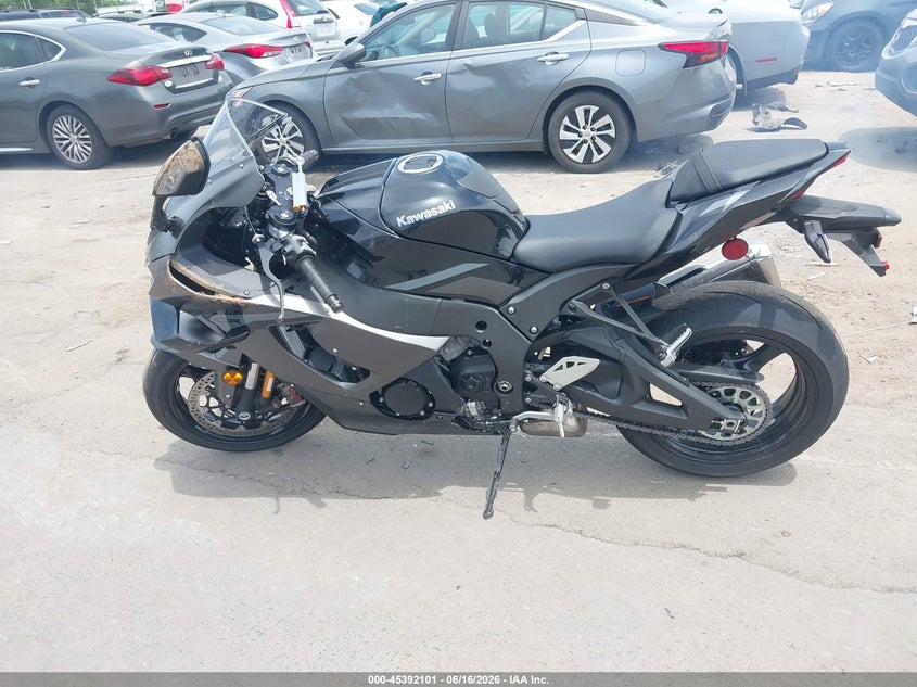 2026 Kawasaki Zx1000 VIN: JKBZXXB16TA000722 Lot: 45392101